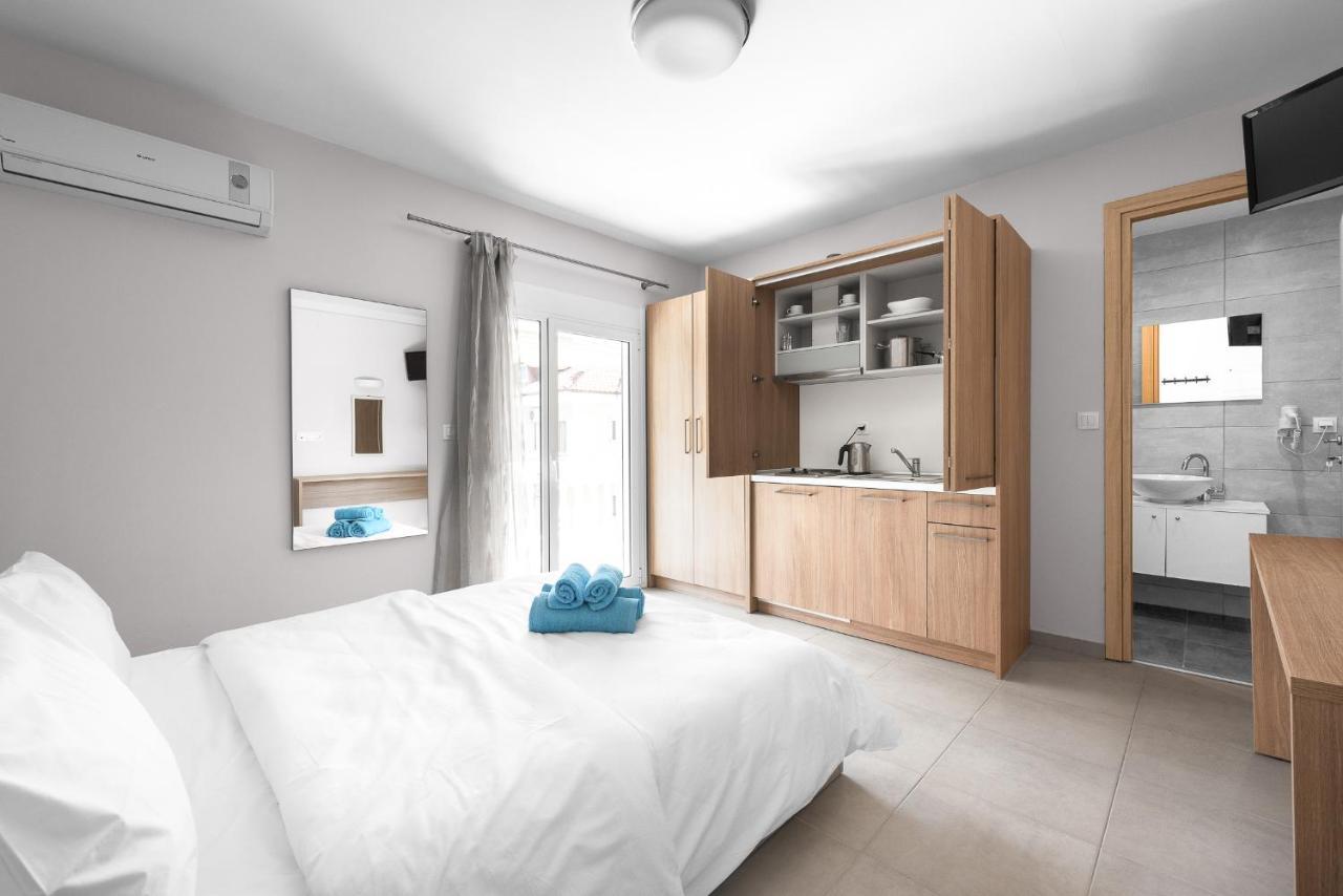 דירות Olympiakí Aktí Blue Flag, Nilie Hospitality Mgmt מראה חיצוני תמונה